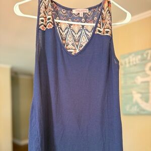 Casual Couture Navy V-neck Tank Top Medium